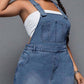 Damski jeansowy kombinezon maxi w rozmiarze plus size
