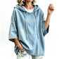 Bluza dżinsowa w stylu „washed”, o kroju oversize, z rękawami 3/4 i kapturem ze sznurkiem — jasnoniebieska, granatowa — rozmiary S–3XL